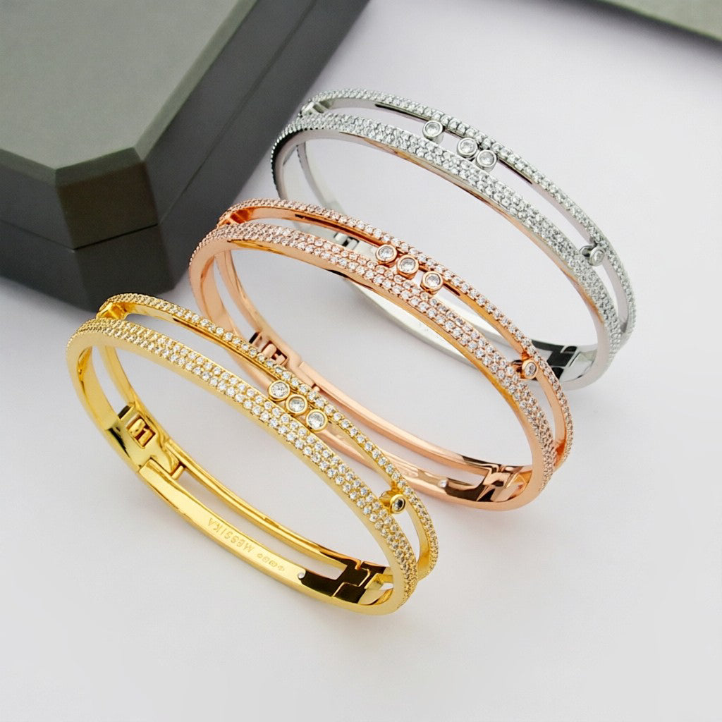 [Elara]MOVE ROMANE PAVÉ DIAMOND BANGLE BRACELET
