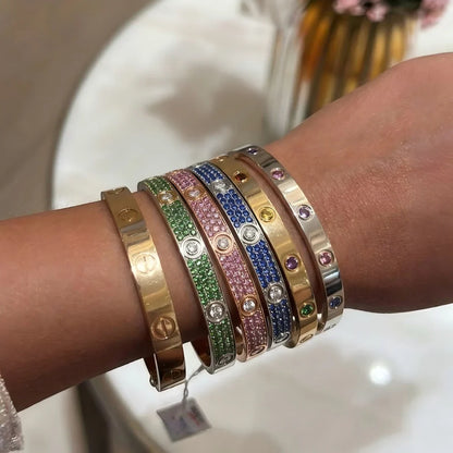 [Elara]CLASSIC 6.1MM LOVE BRACELET 10-DIAMOND FULL PAVÉ