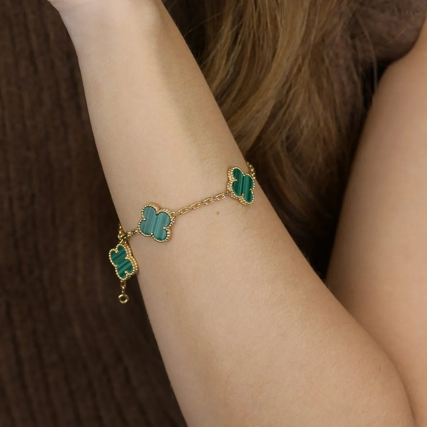 [Elara]GLÜCKKLEE 5-MOTIV-ARMBAND - MALACHIT-KOLLEKTION
