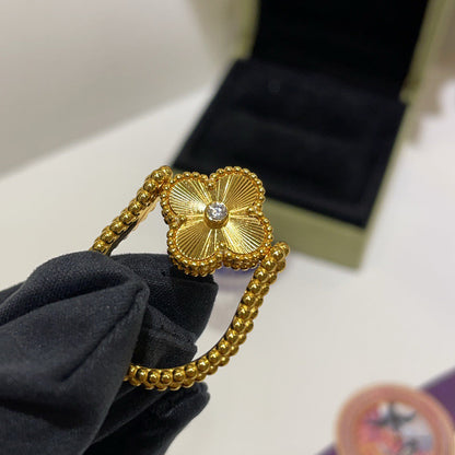 [Elara]LUCKY CLOVER GOLD REVERSIBLE RING