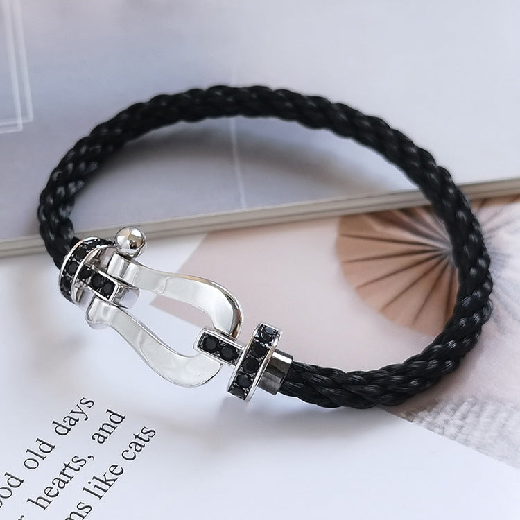 [Elara]FORCE LARGE HORSESHOE BLACK DIAMOND BRACELET - WHITE GOLD