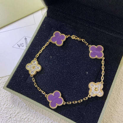 [Elara]GLÜCKSKLEE-ARMBAND MIT 5 MOTIVEN – VIOLETTE KOLLEKTION