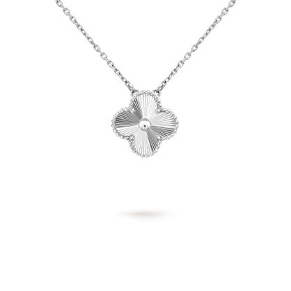 [Elara]15MM KLEEBLÜTEN-ANHÄNGERKETTE WEISSGOLD-KOLLEKTION