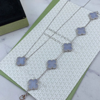 [Elara]LUCKY CLOVER 5-MOTIF BRACELET - PURPLE CHALCEDONY COLLECTION