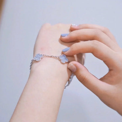 [Elara]LUCKY CLOVER 5-MOTIF BRACELET - PURPLE CHALCEDONY COLLECTION