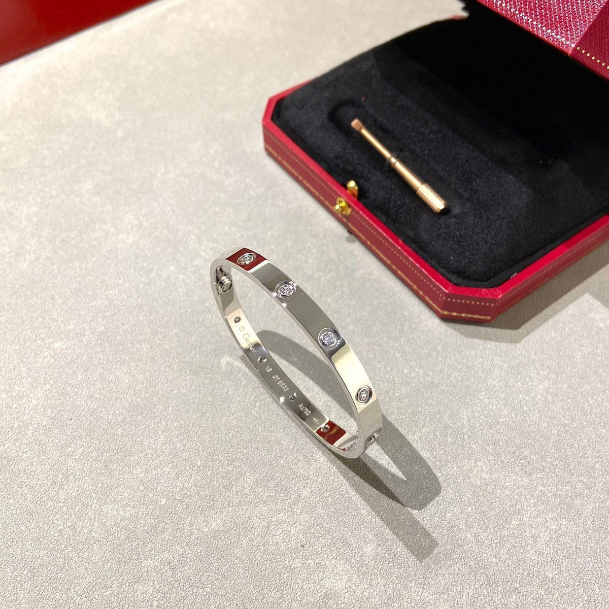 [Elara]CLASSIC 6.1MM LOVE BANGLE - 10-DIAMOND