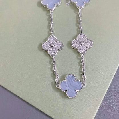 [Elara]LUCKY CLOVER 5-MOTIF BRACELET - PURPLE CHALCEDONY COLLECTION