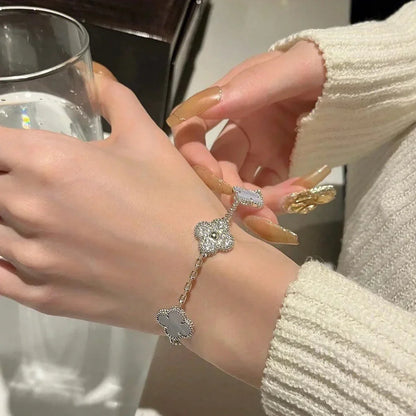 [Elara]LUCKY CLOVER 5-MOTIF BRACELET - PURPLE CHALCEDONY COLLECTION