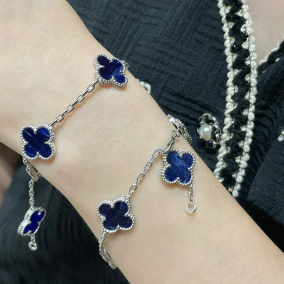 [Elara]LUCKY CLOVER 5-MOTIF BRACELET - PIETERSITE COLLECTION