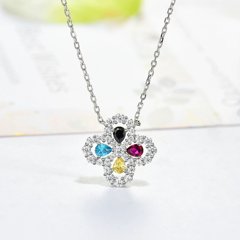 [Elara]HALSKETTE LOOP FULL MOTIF DIAMANT 16MM MEHRERE FARBEN