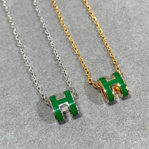 [Elara]POP H GREEN NECKLACE SILVER AND GOLD