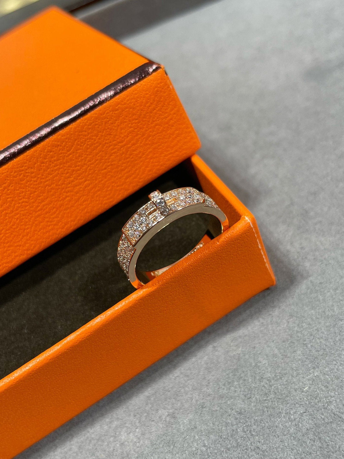 [Elara]KELLY ROSE GOLD DIAMOND RING