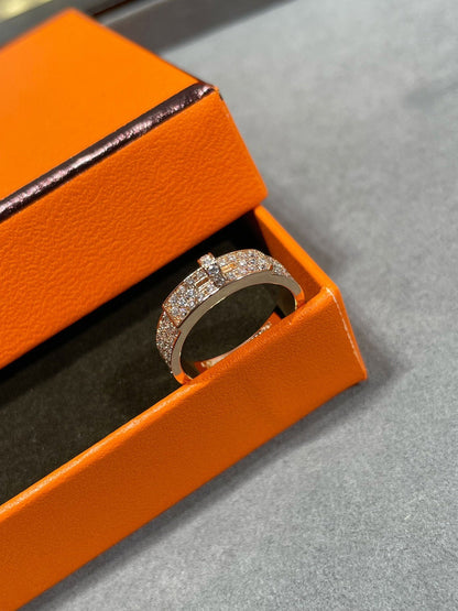 [Elara]KELLY ROSE GOLD DIAMOND RING