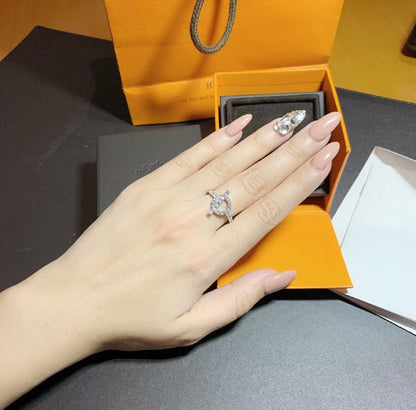 [Elara]ECHAPPEE RING SILVER DIAMOND