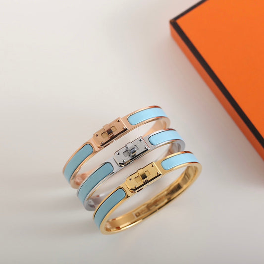 [Elara]HM KELLY WOLKENBLAUES ARMBAND