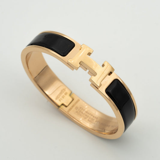 [Elara]H SCHWARZES ARMBAND