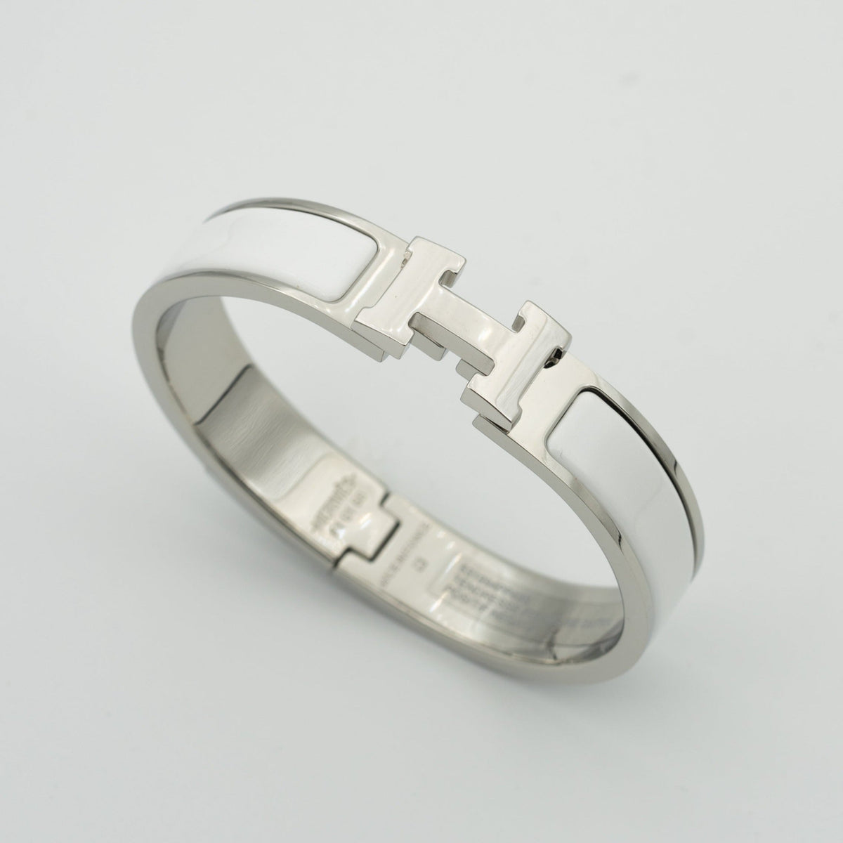 [Elara]H WEISSES ARMBAND