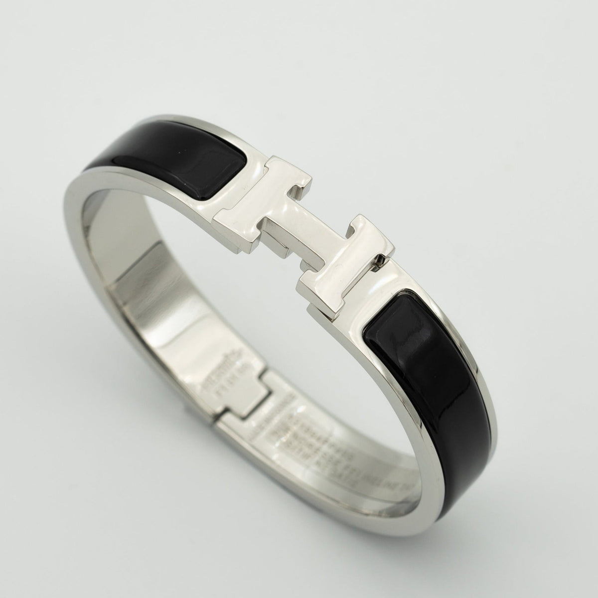 [Elara]H BLACK BRACELET