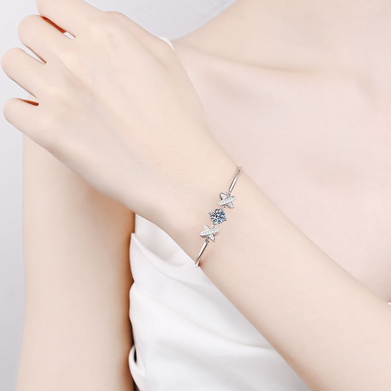 [Elara]ELEGANT BOW-KNOT MOISSANITE BRACELET