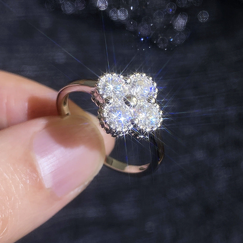 [Elara]ELEGANT FOUR-LEAF CLOVER MOISSANITE RING