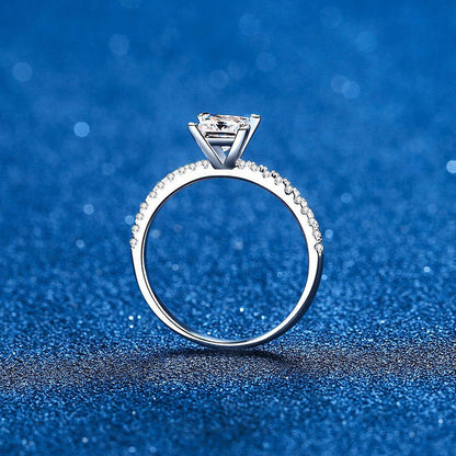 [Elara]ELEGANT PRINCESS CUT MOISSANITE ENGAGEMENT RING