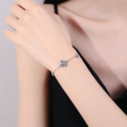 [Elara]CLOVER LUCKY CHARM MOISSANITE BRACELET