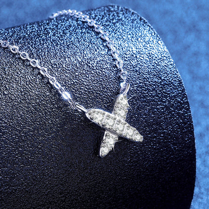 [Elara]MODERN X-SHAPE PAVÉ MOISSANITE NECKLACE