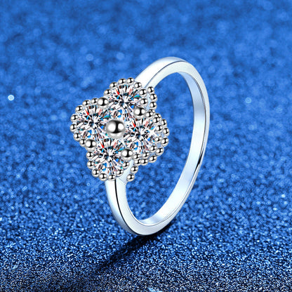 [Elara]ELEGANT FOUR-LEAF CLOVER MOISSANITE RING