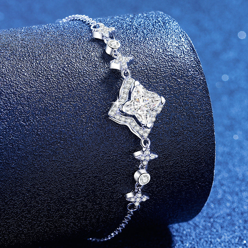[Elara]MARQUISE-CLOVER MOISSANITE BRACELET
