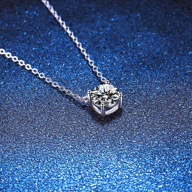 [Elara]CLASSIC FOUR-PRONG SOLITAIRE MOISSANITE NECKLACE