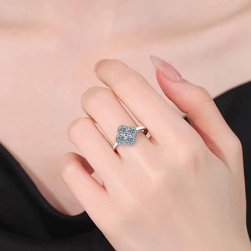 [Elara]ELEGANT FOUR-LEAF CLOVER MOISSANITE RING