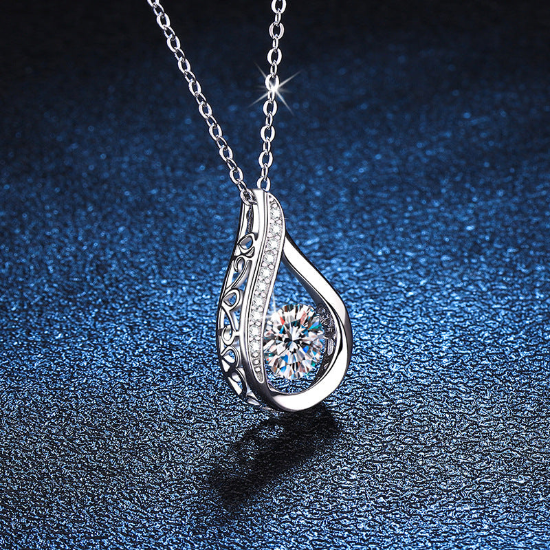 [Elara]DANCING WATER DROP MOISSANITE NECKLACE