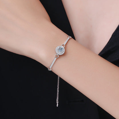 [Elara]INTERLOCKING HEART & CIRCLE MOISSANITE BRACELET