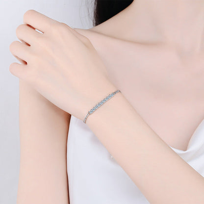 [Elara]SMILING CURVE MOISSANITE BRACELET