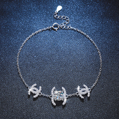 [Elara]CLASSIC INTERLOCKING MOISSANITE BRACELET