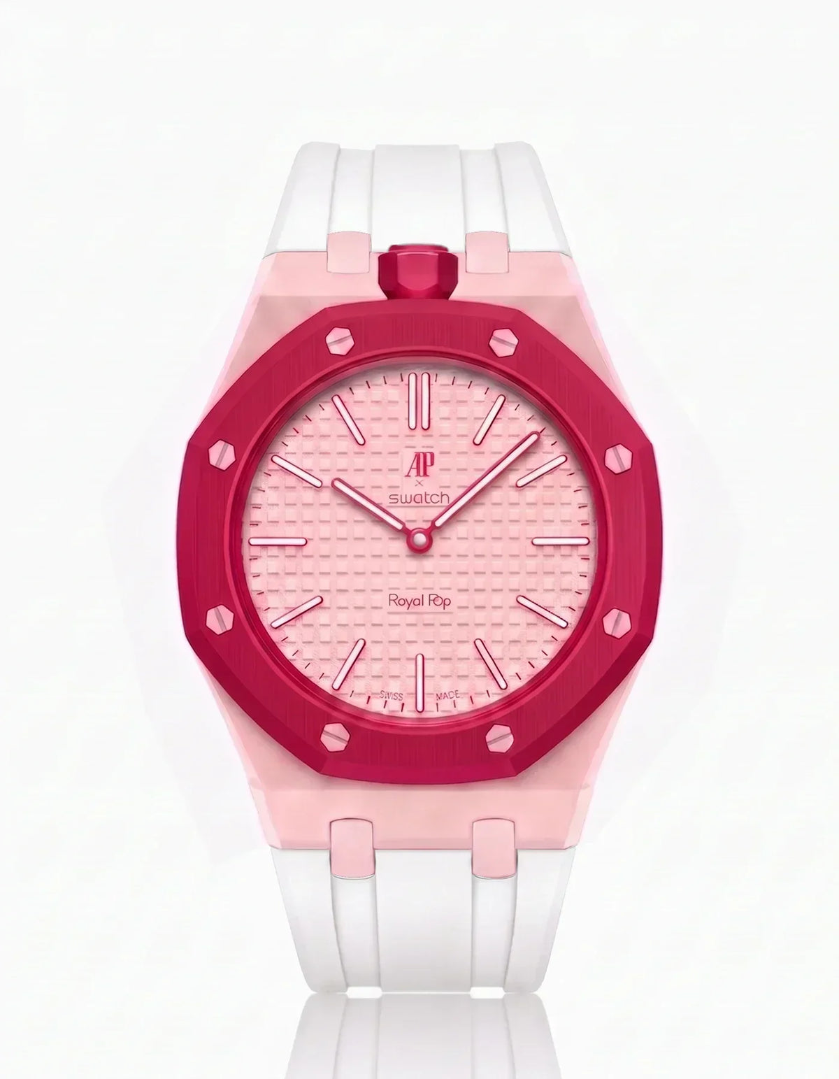 [
  {
    "Elara": "SILICONE STRAP & CASE ROYAL POP OTTO ROSSO（色をカスタマイズ）"
  }
]