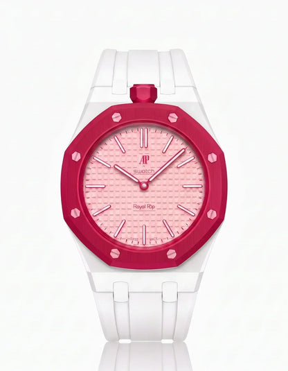 [
  {
    "Elara": "SILICONE STRAP & CASE ROYAL POP OTTO ROSSO（色をカスタマイズ）"
  }
]