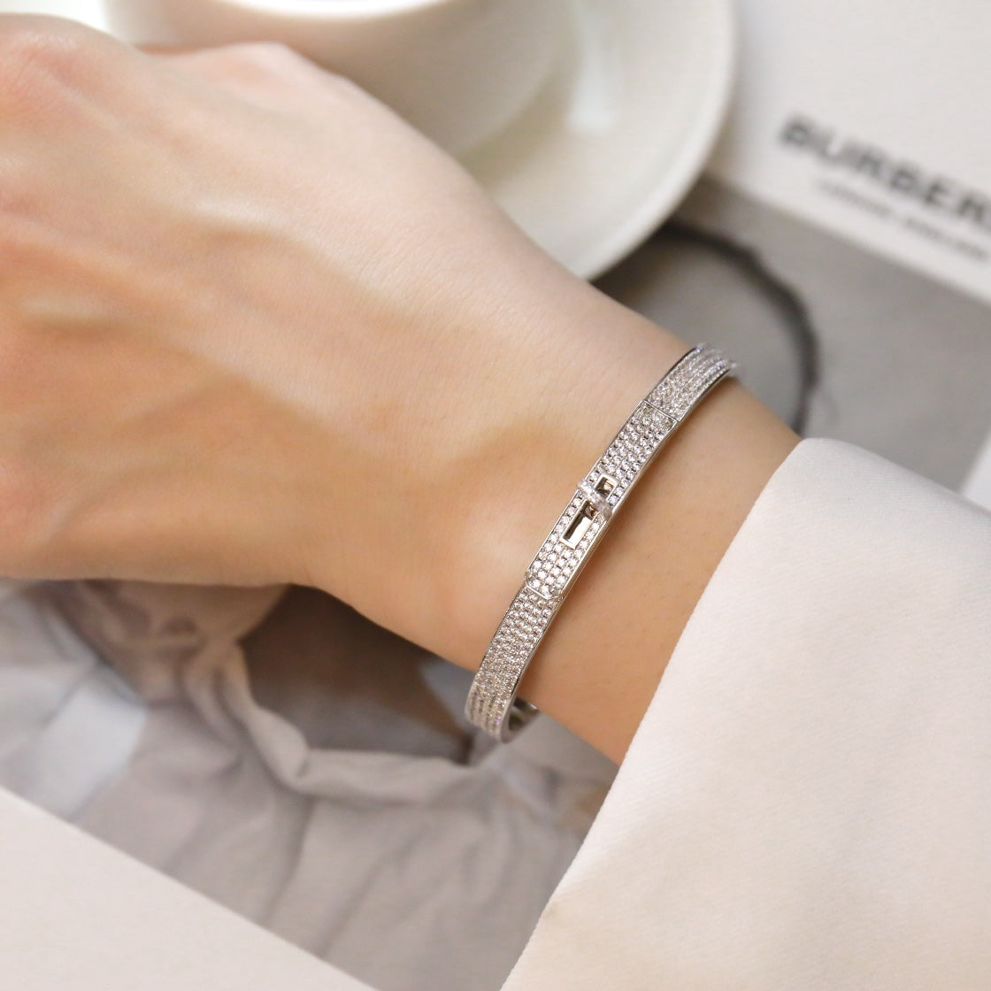 [Elara]KELLY BRACELET DIAMOND PAVED