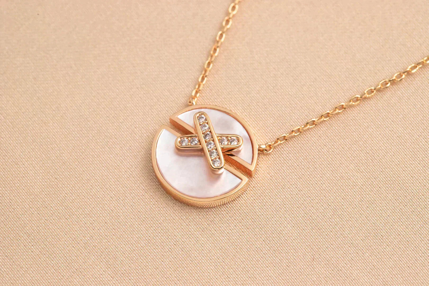 [Elara]HALSKEKETTE ROSE GOLD DIAMOND JEWELS