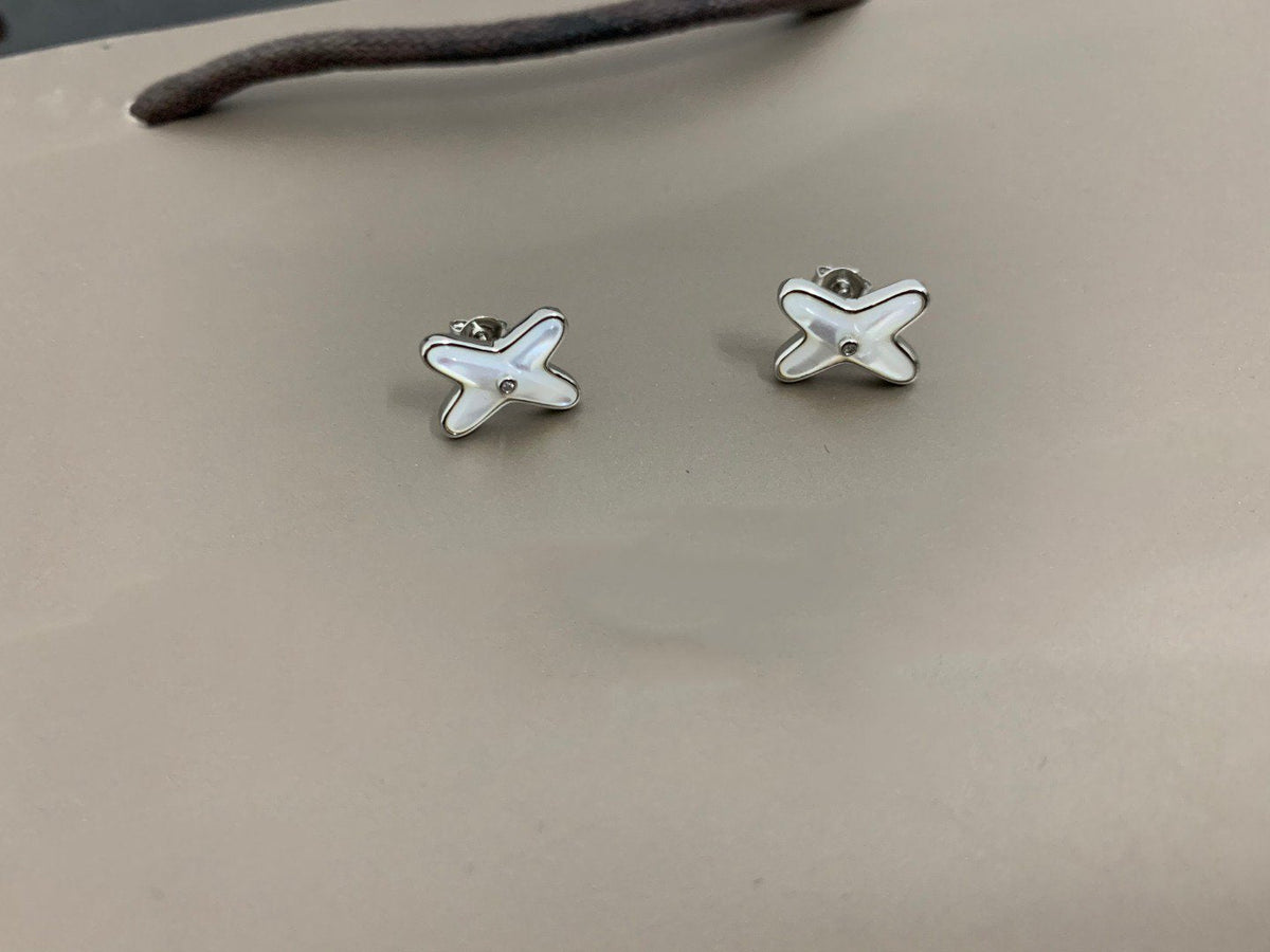 [Elara]JEUX DE WHITE MOP SILVER DIAMOND EARRINGS