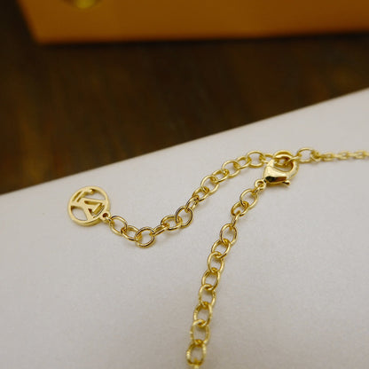 [Elara]BLOOMING SUPPLE NECKLACE BRASS
