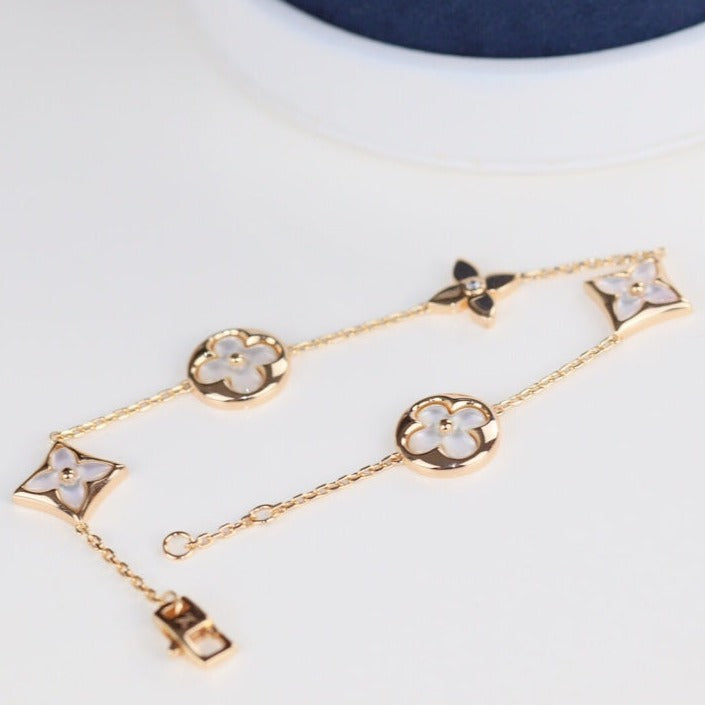 [Elara]LEAF CLOVER BRACELET