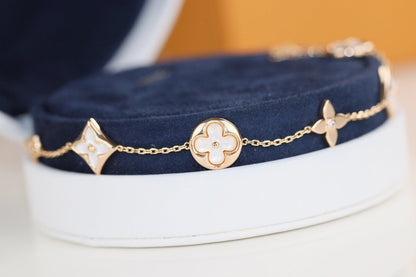 [Elara]LEAF CLOVER BRACELET