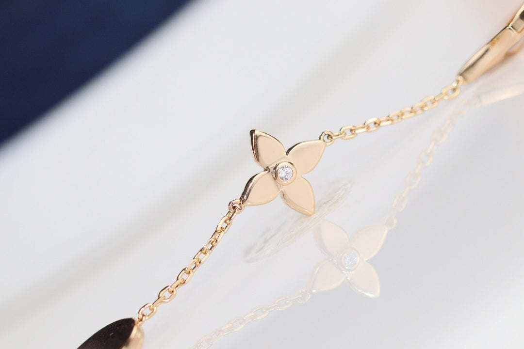 [Elara]LEAF CLOVER BRACELET