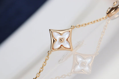 [Elara]LEAF CLOVER BRACELET