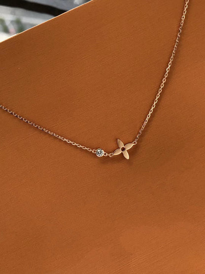 [Elara]BLOSSOM PENDANT ROSE GOLD AND DIAMOND