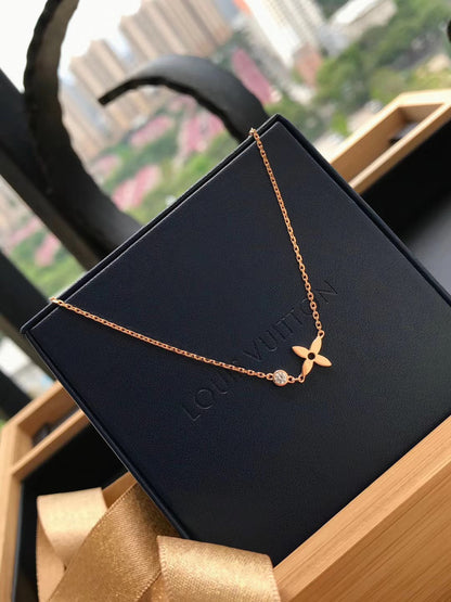 [Elara]BLOSSOM PENDANT ROSE GOLD AND DIAMOND