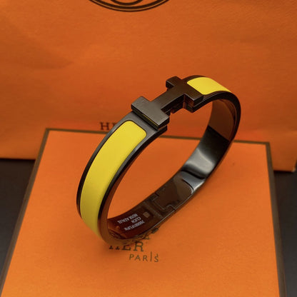 [Elara]CLIC HM SO BLACK YELLOW ブレスレット