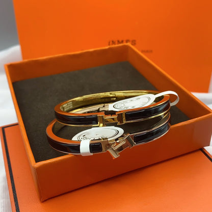 [Elara]CLASSIC HM CLIC BLACK 8MM エナメルブレスレット