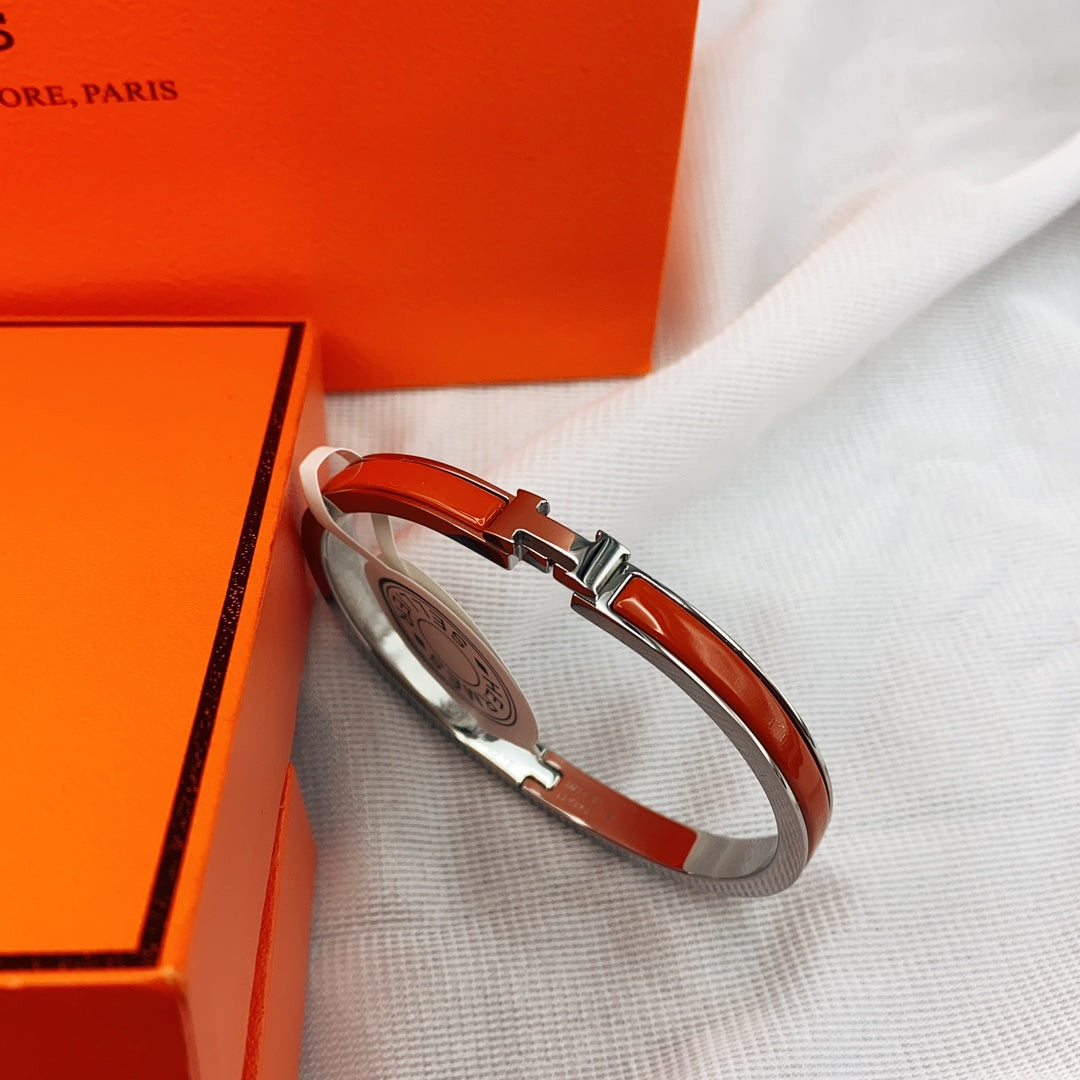 [Elara]CLASSIC HM CLIC RED 8MM エナメルブレスレット